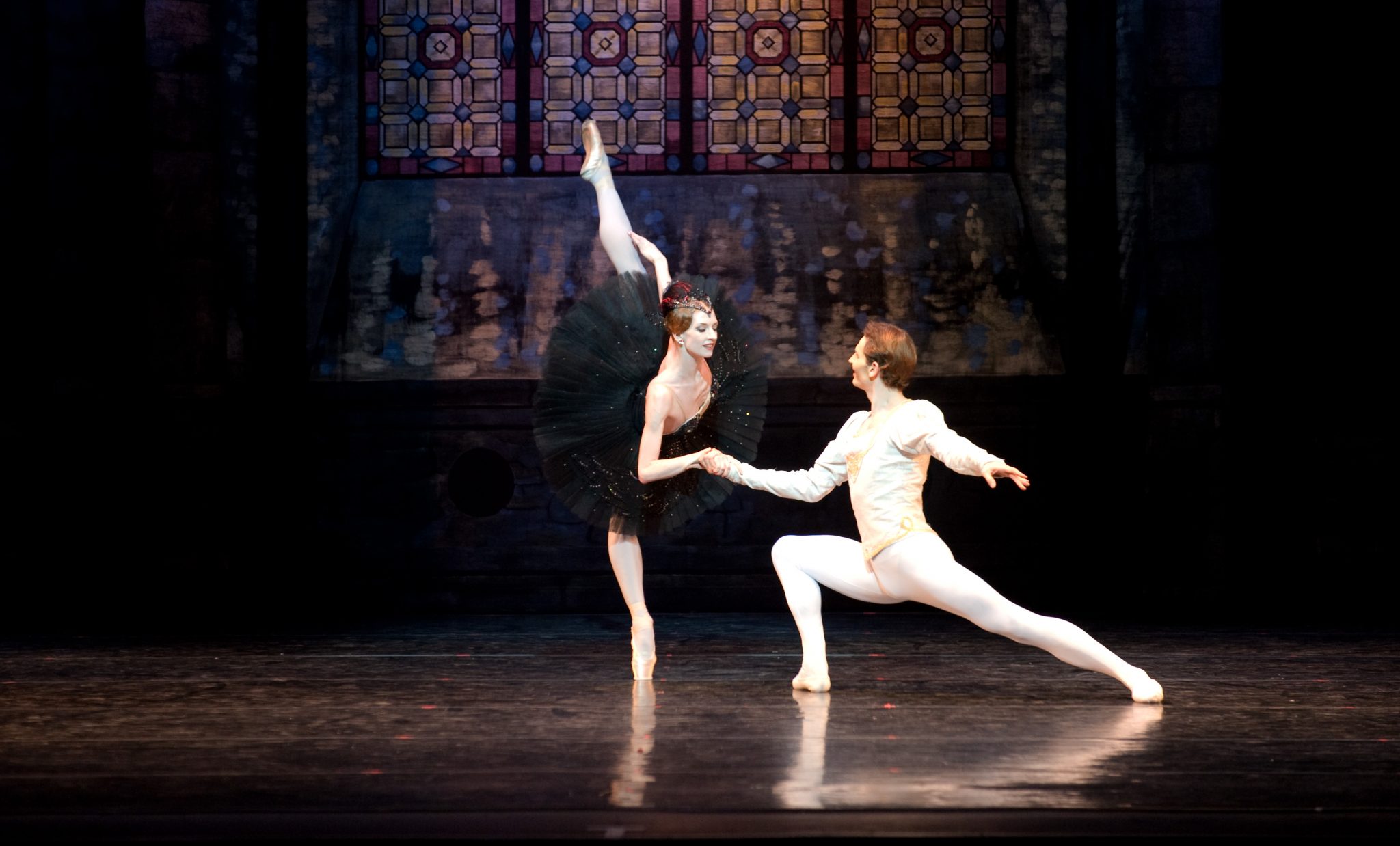Natalia Kleymyonova, Daniil Orlov, Swan Lake Act 3 | Chiltern View Magazine